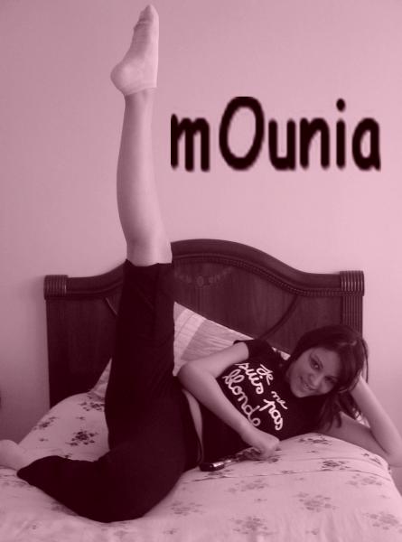 MoNiA___MoUnMoUN__MoUnIa